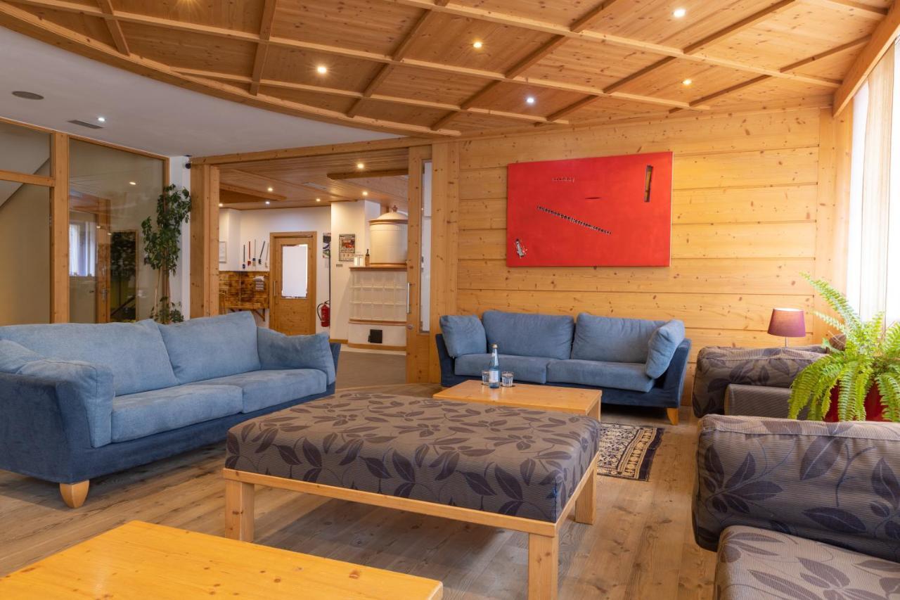 Alpine Mugon Hotel Vason Ngoại thất bức ảnh