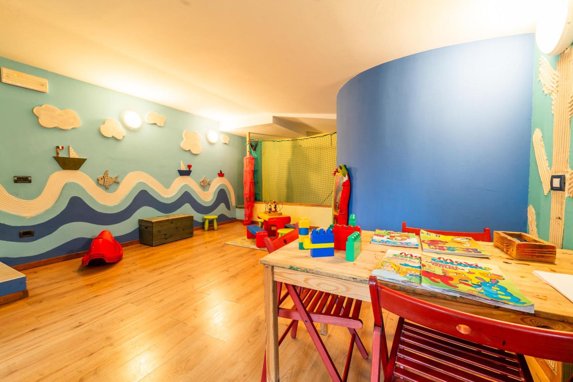 Alpine Mugon Hotel Vason Ngoại thất bức ảnh
