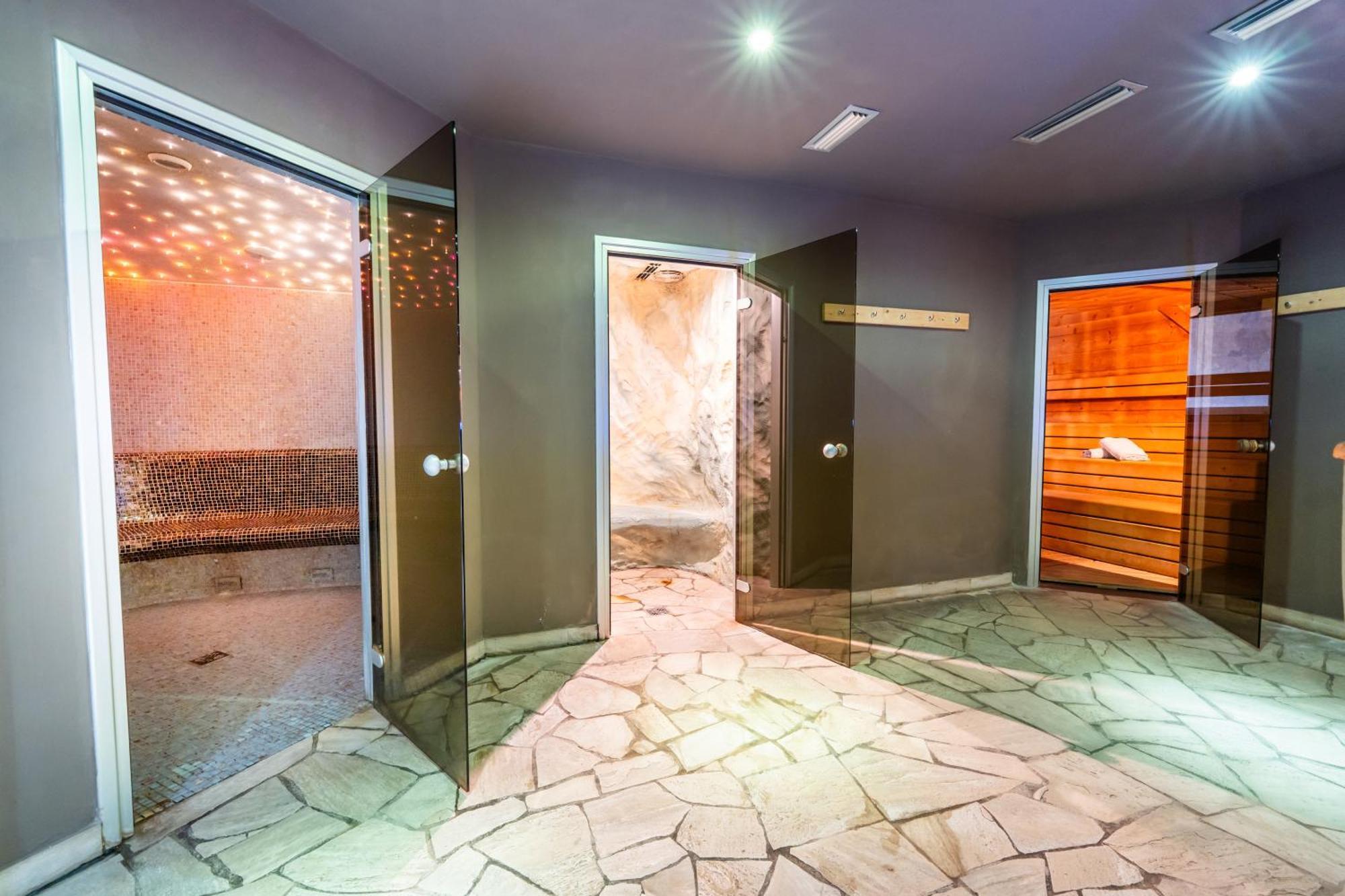 Alpine Mugon Hotel Vason Ngoại thất bức ảnh